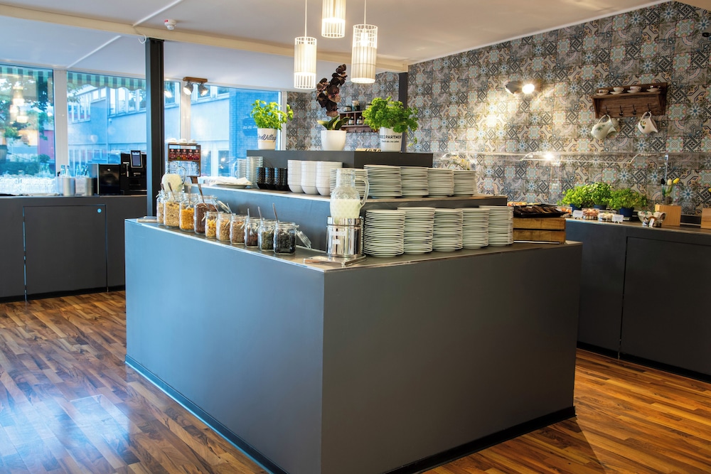 BeeVillage Messehotel Hannover-Laatzen 2/41