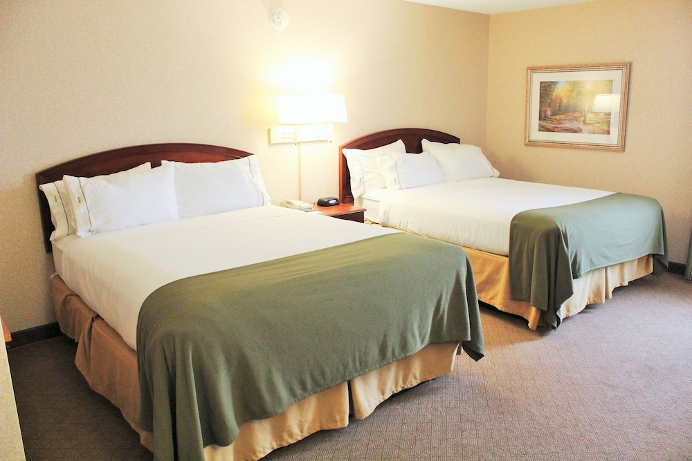 HOLIDAY INN EXPRESS WILMINGTON 11/48