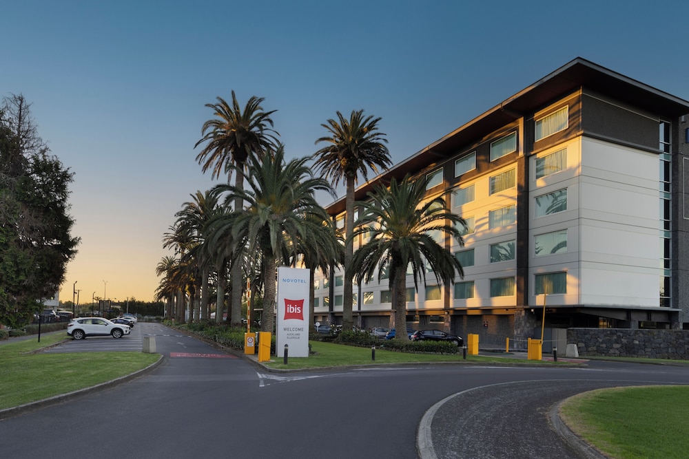 NOVOTEL AUCKLAND ELLERSLIE 53/63