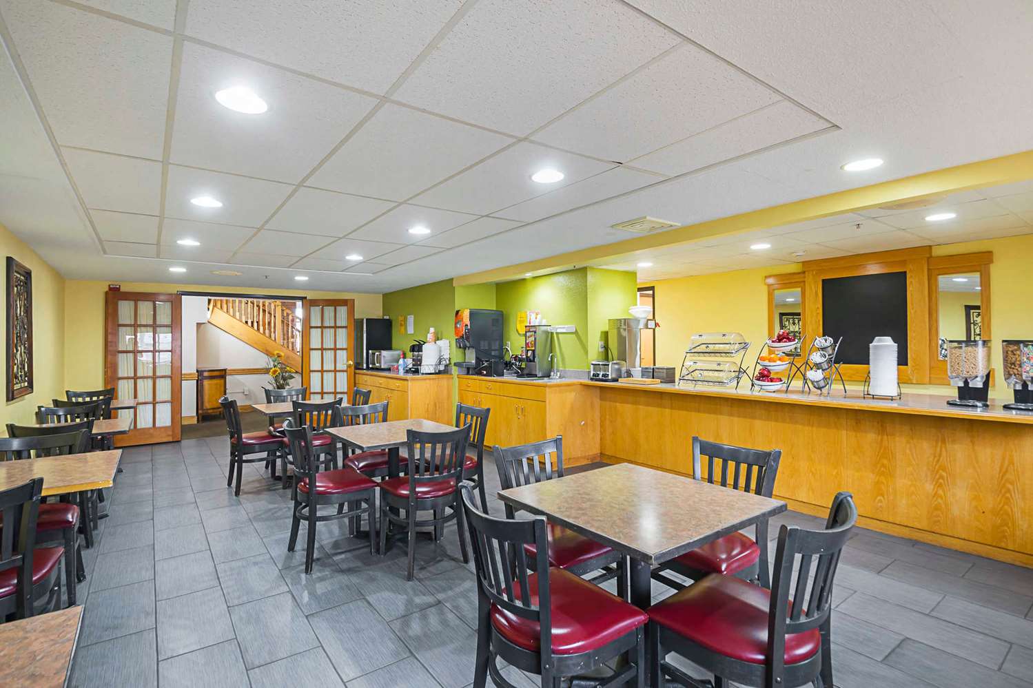 Quality Inn & Suites Harrington - Milford 7/20