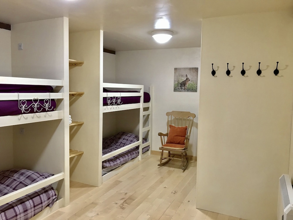 Beech Hill House B & B 50/50