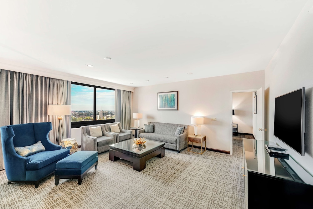 Hotel Fera Anaheim a DoubleTree by Hilton 36/63