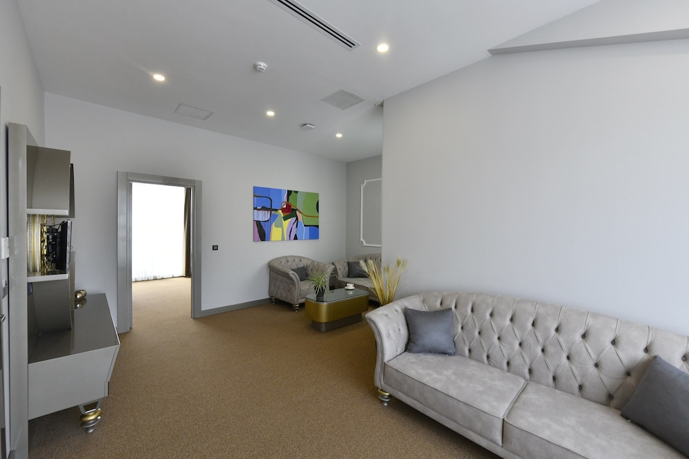 G-Han Hotel 33/50