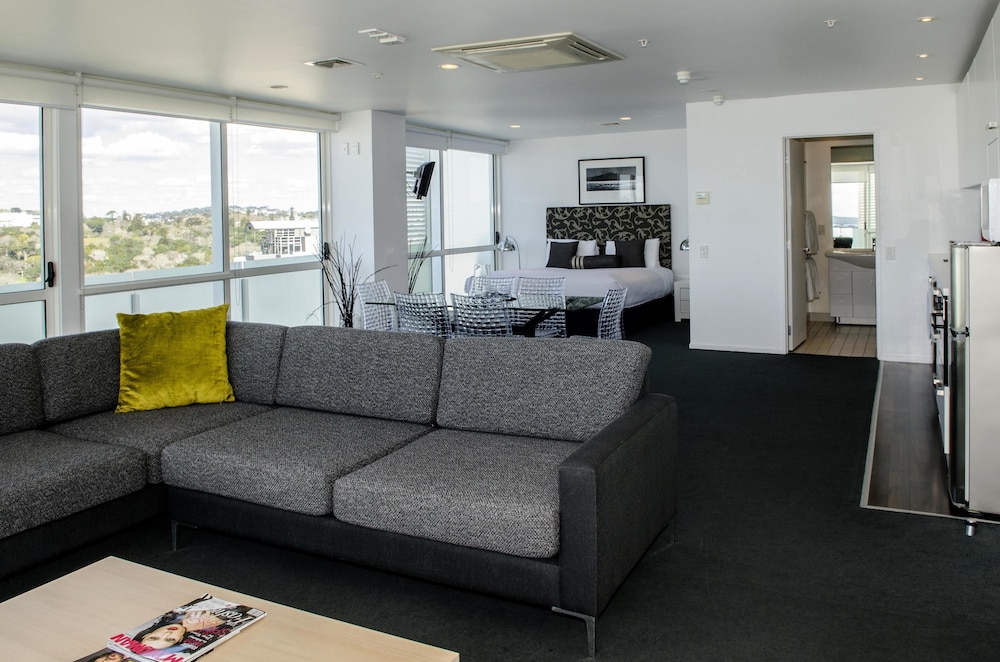 The Quadrant Hotel and Suites 47/70