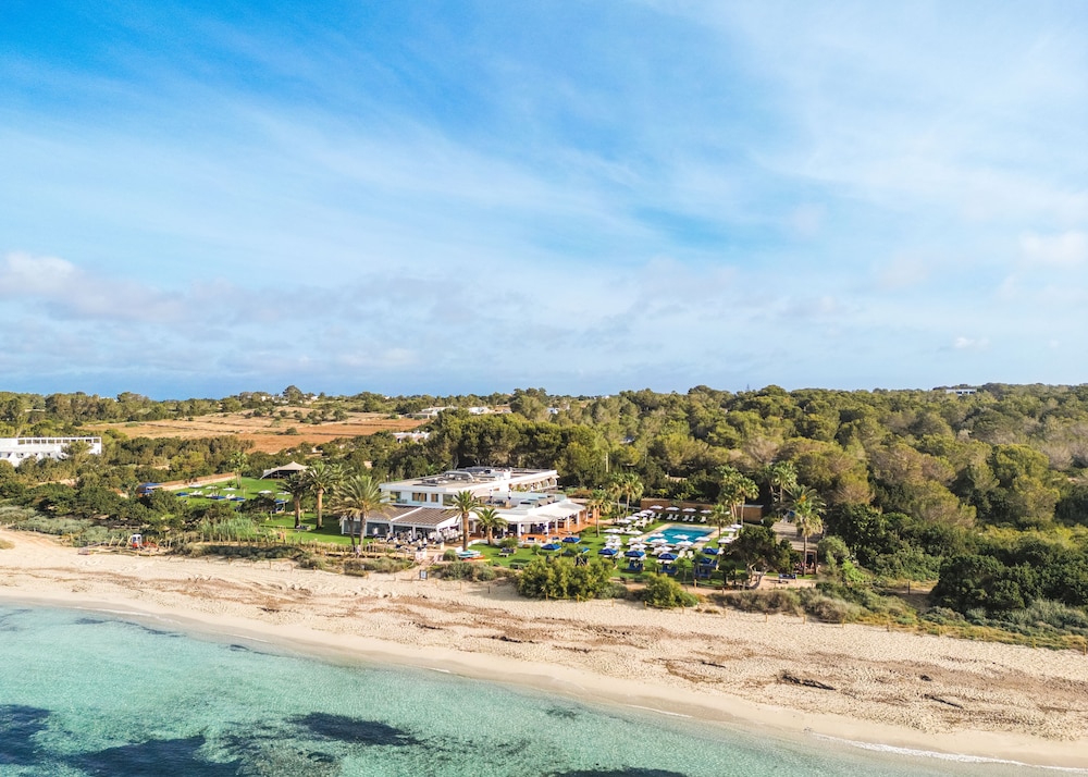 Gecko Hotel and Beach Club 44/50