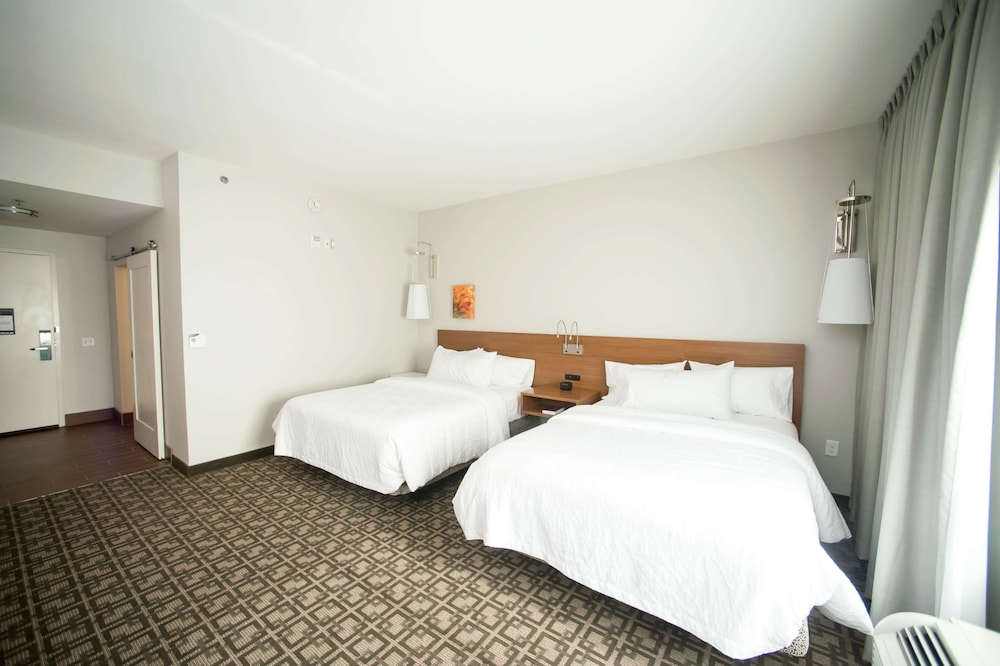 HILTON GARDEN INN SAN ANTONIO-LIVE OAK CONFERENCE CENTER 18/76
