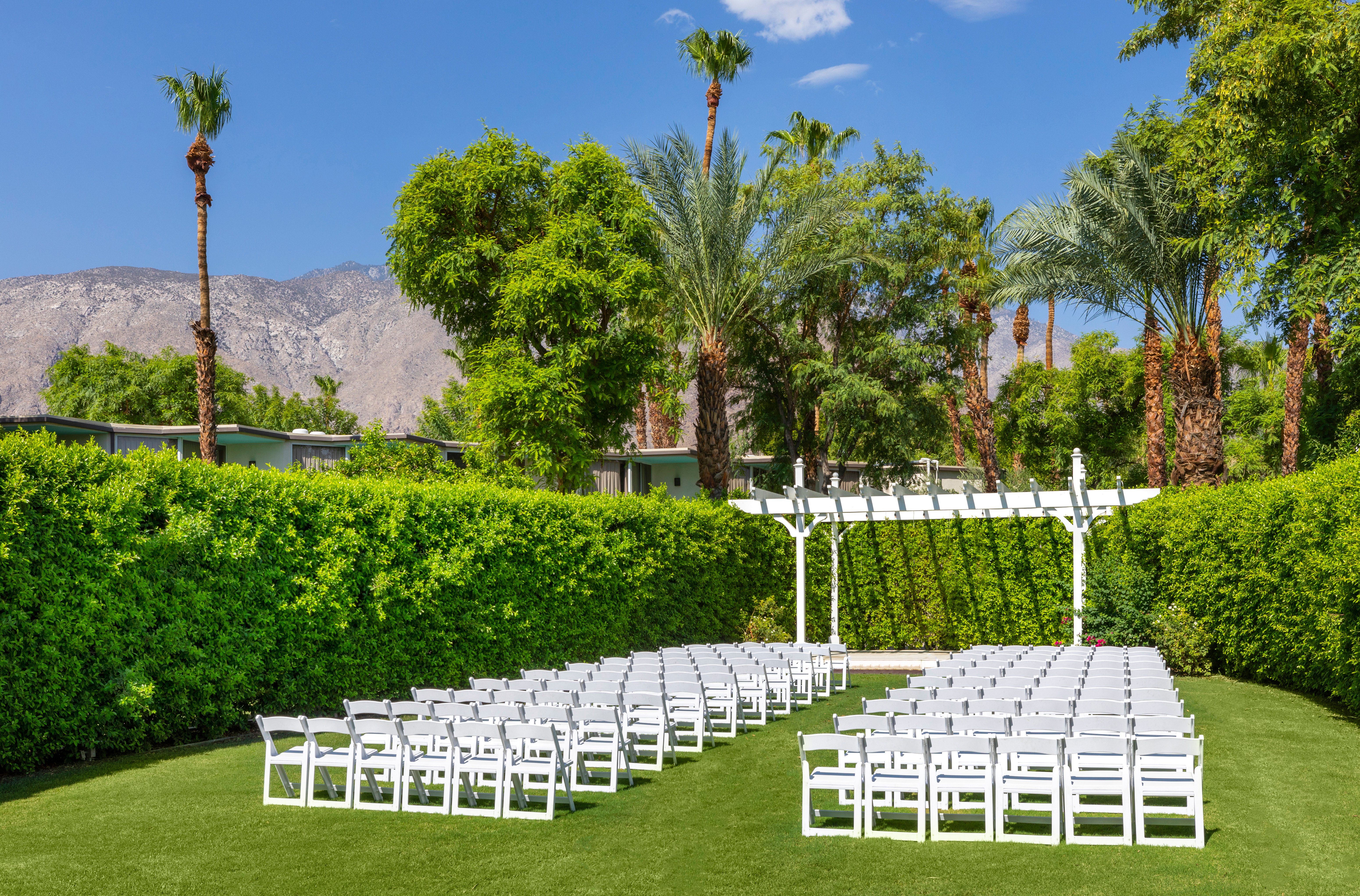Riviera Resort and Spa Palm Springs 31/33