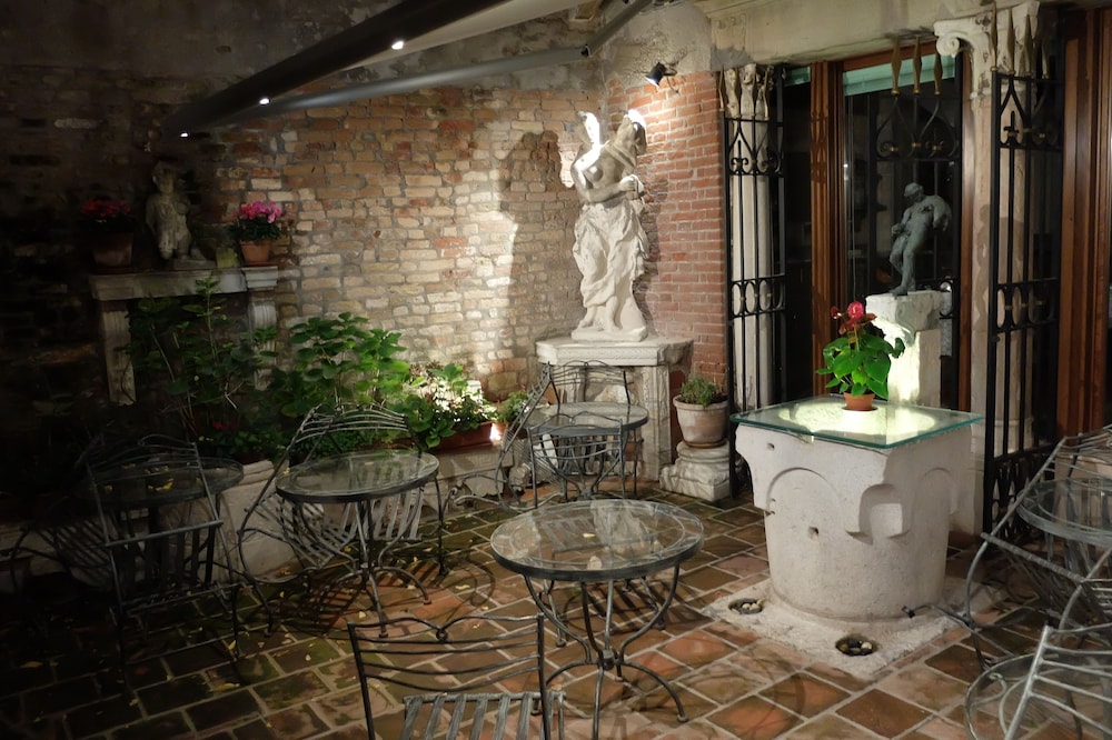 Hotel Al Ponte Mocenigo 3/56