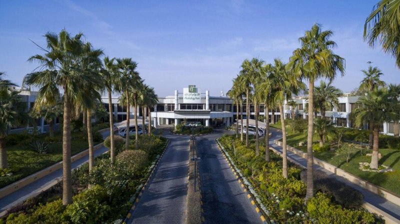 هوليداي إن الرياض الازدهار(Holiday Inn Riyadh Izdihar) 54/58