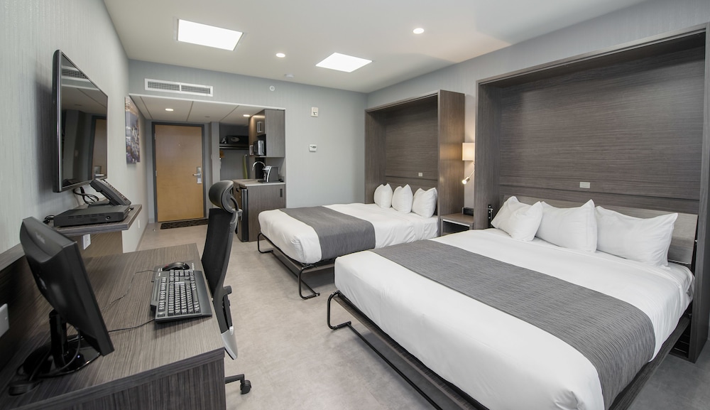 Hotel & Suites Le Dauphin Quebec 26/47