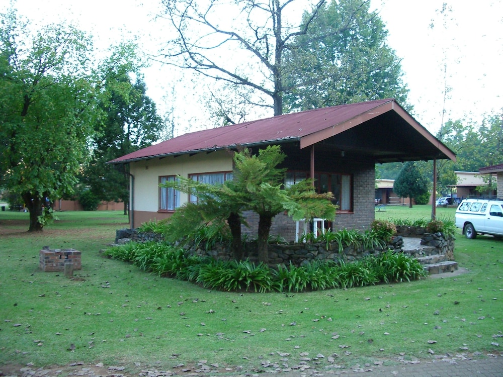 Merry Pebbles Resort 67/72