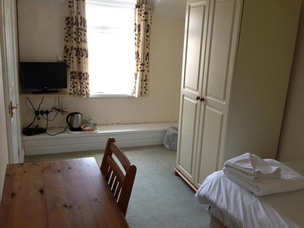 Ambrose Hotel 19/50