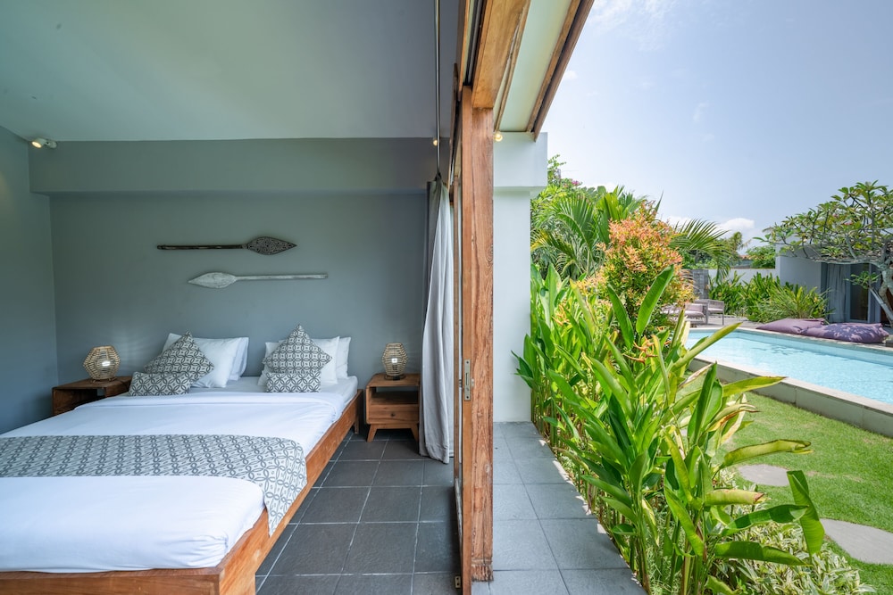 Villa Nahema 14/50