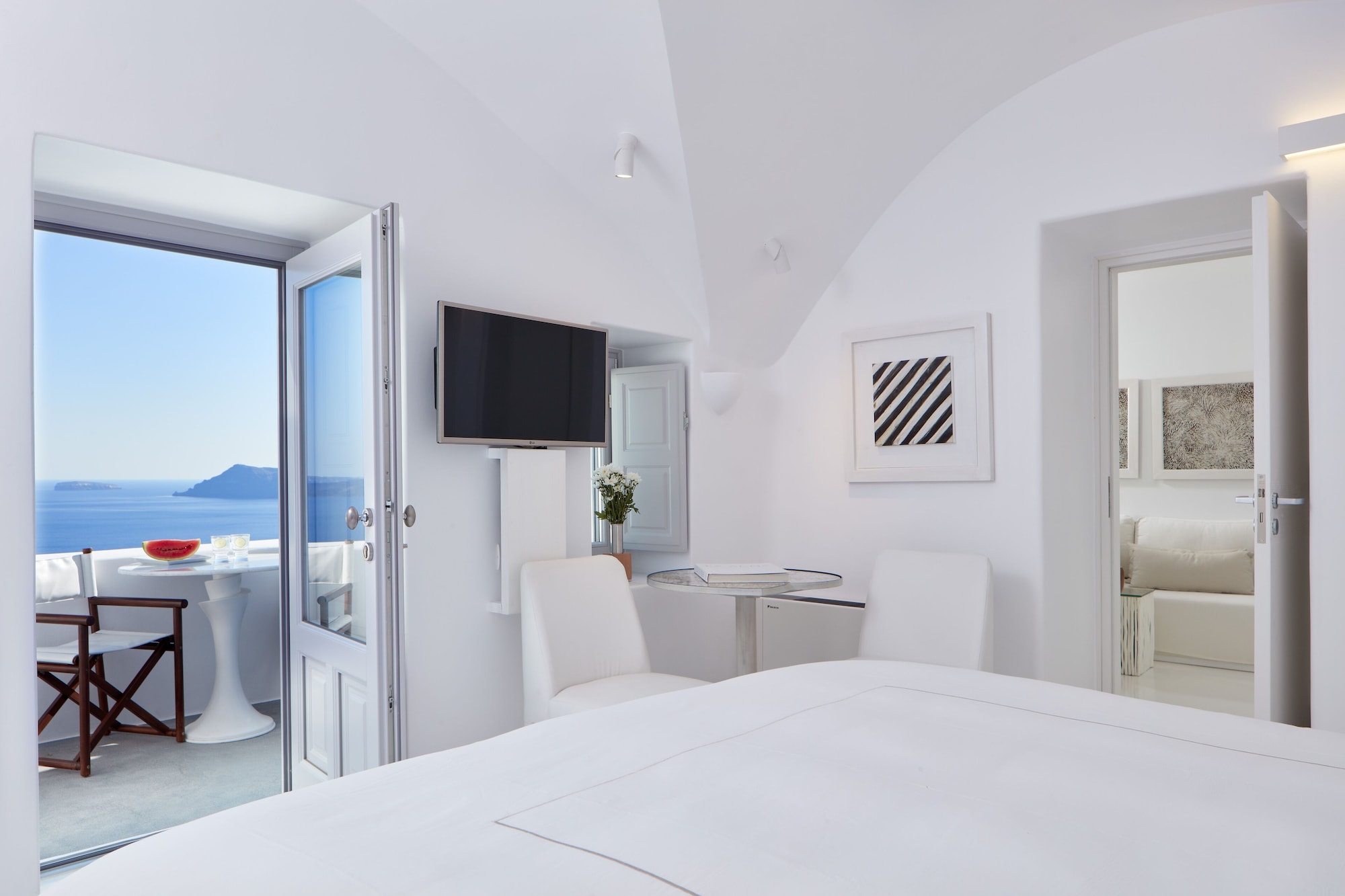 2 Bedrooms, Suite, 2 King Beds, Caldera View، Canaves Oia Sunday Suites 2/10
