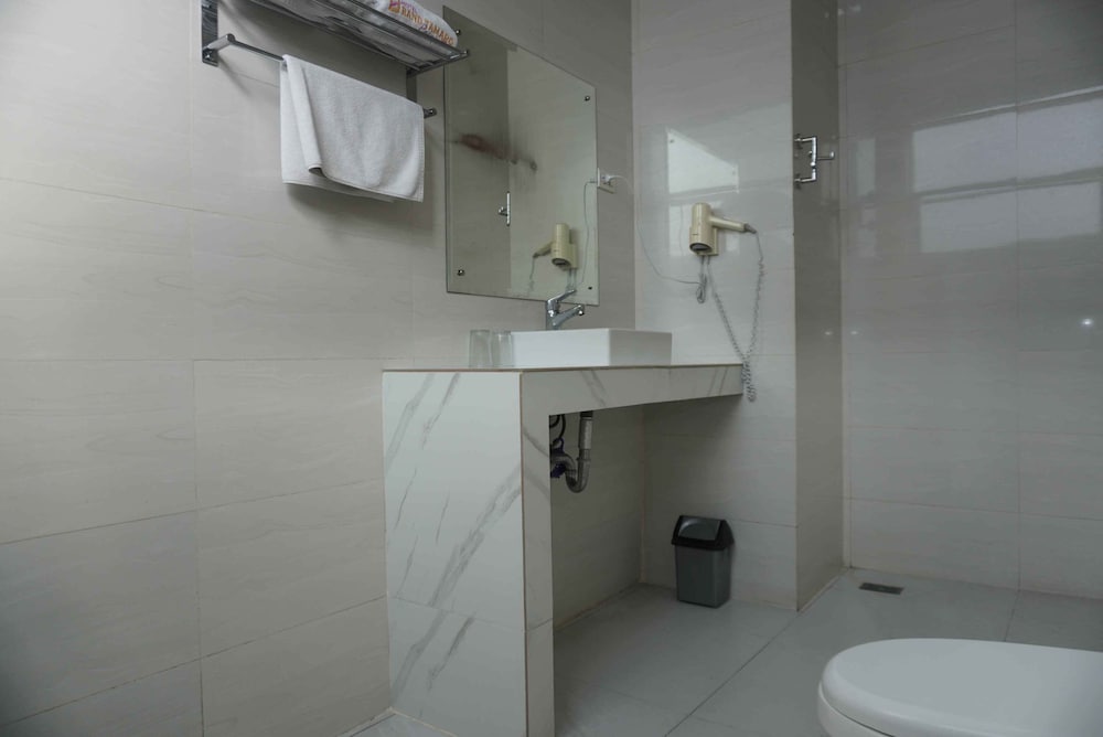 Grand Tamaro Hotel Parapat 47/49