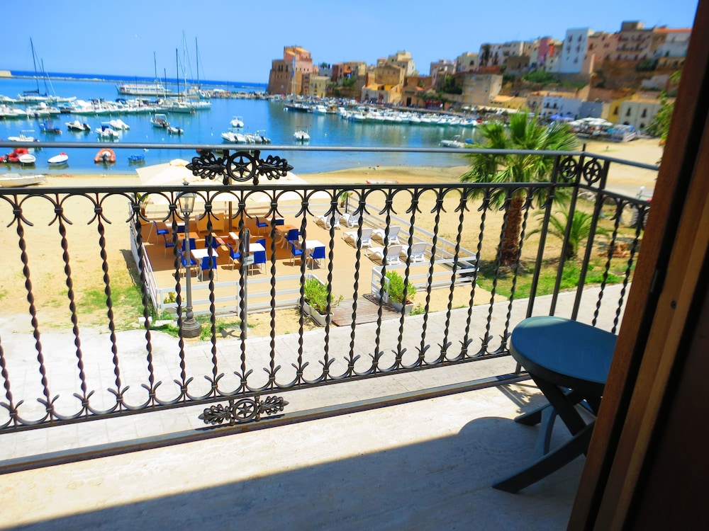 HOTEL CALA MARINA 61/72