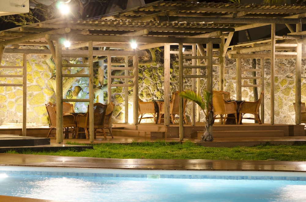 Silver Beach Hotel 27/43