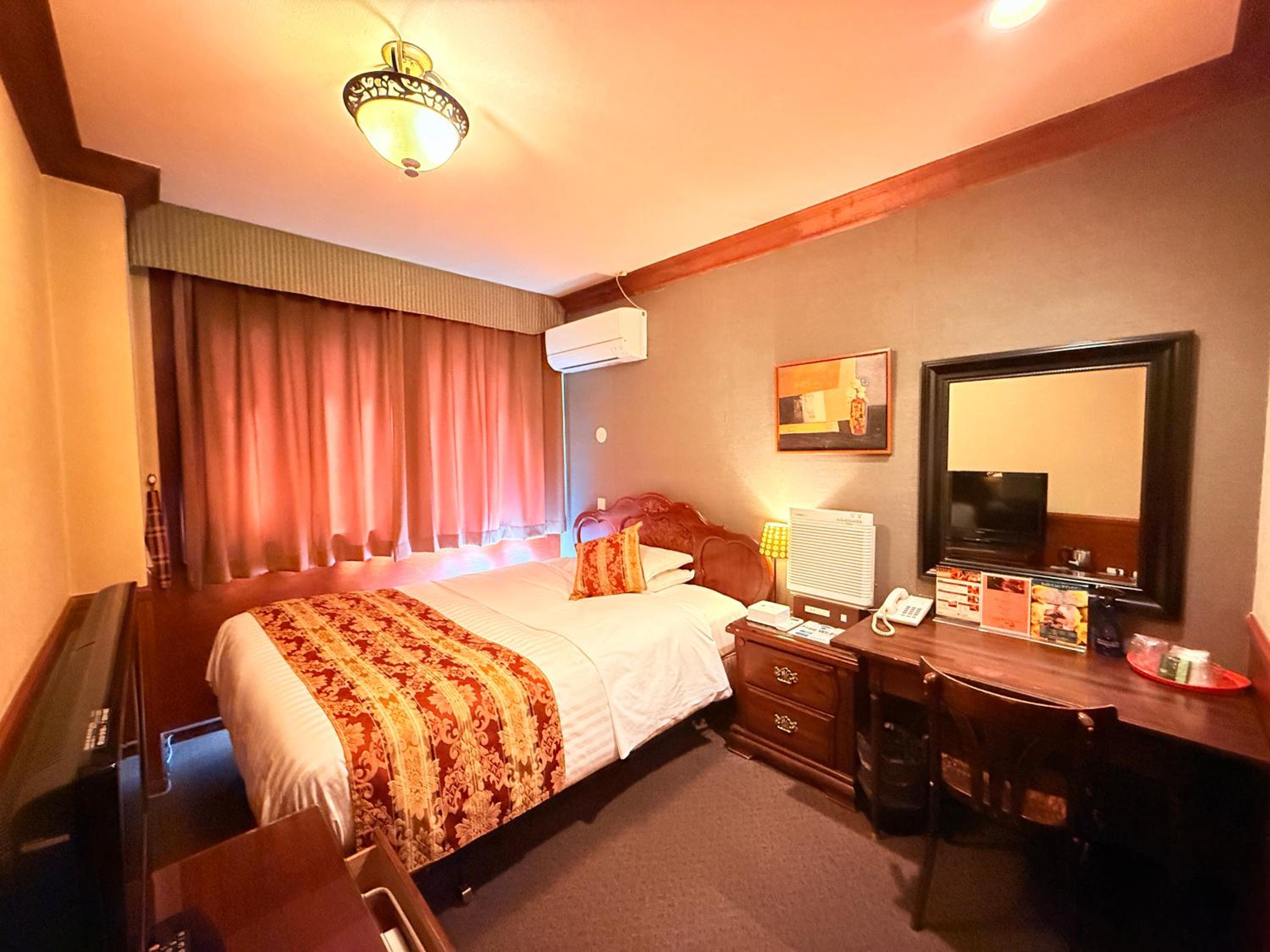 Semi Room, Single, Semi Double Bed, Smoking