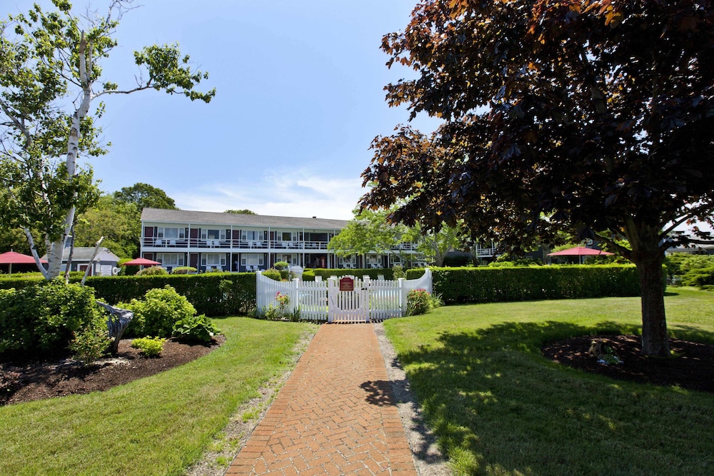 Seaglass Inn & Spa 44/49