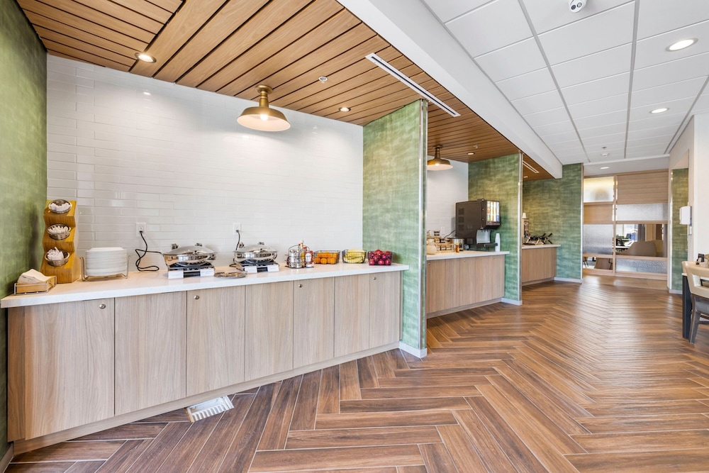 Fairfield by Marriott Inn & Suites San Francisco Airport Oyster Point Area 5/46