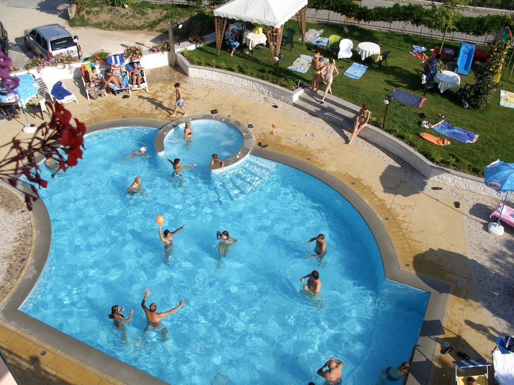 Hotel Bellaria 26/40