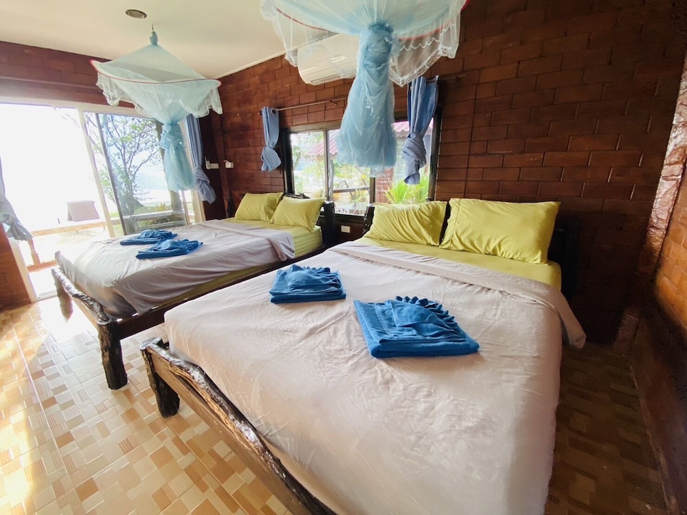I-Lay House Koh Kood 9/50