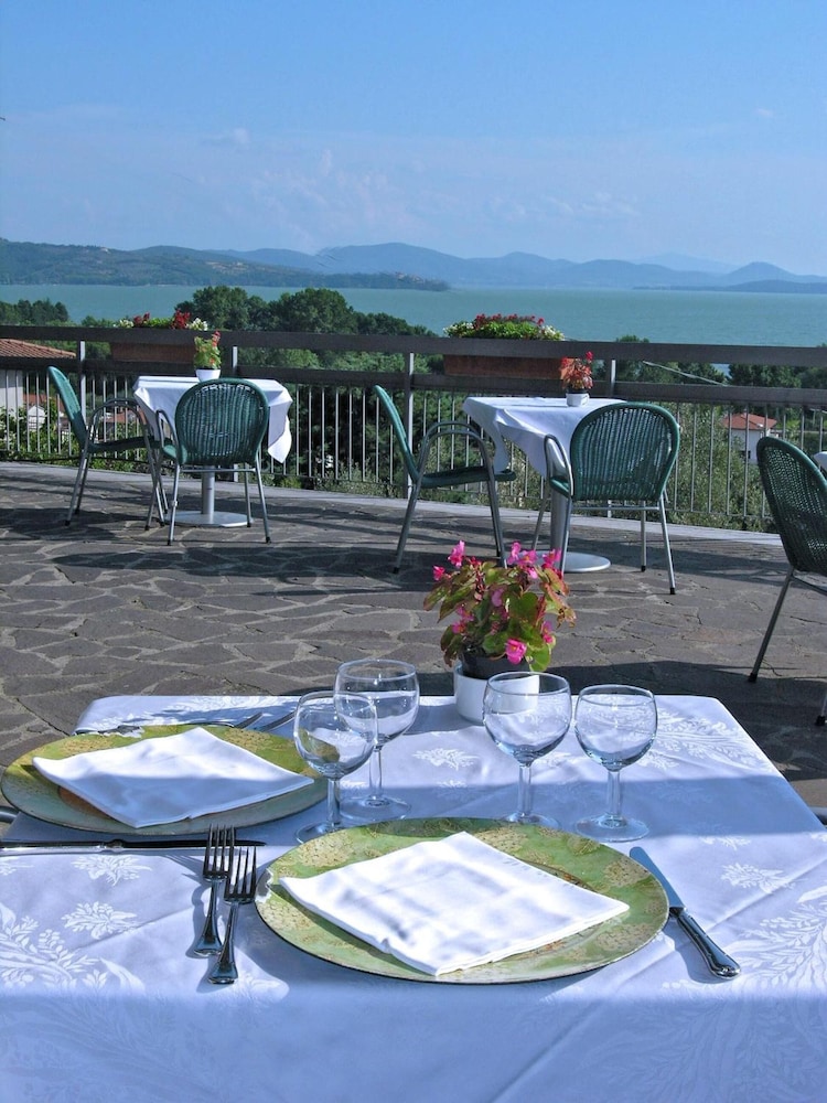 Hotel Cavalieri 32/50