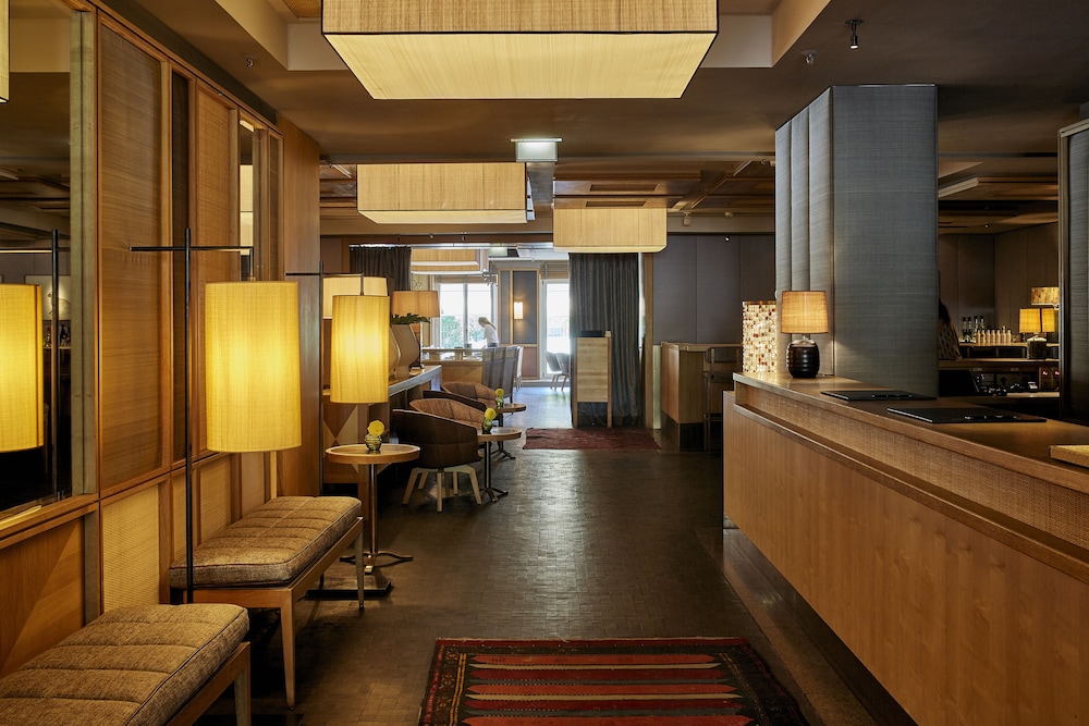 Louis Hotel 46/60