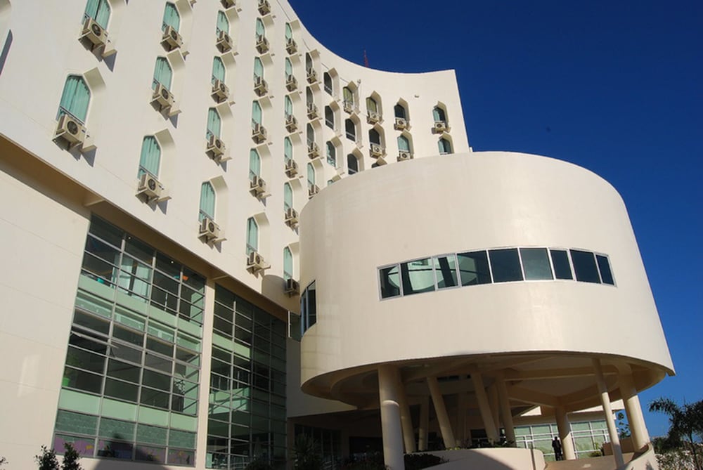 Grand Southern Hotel (SHA Certified) 1/21