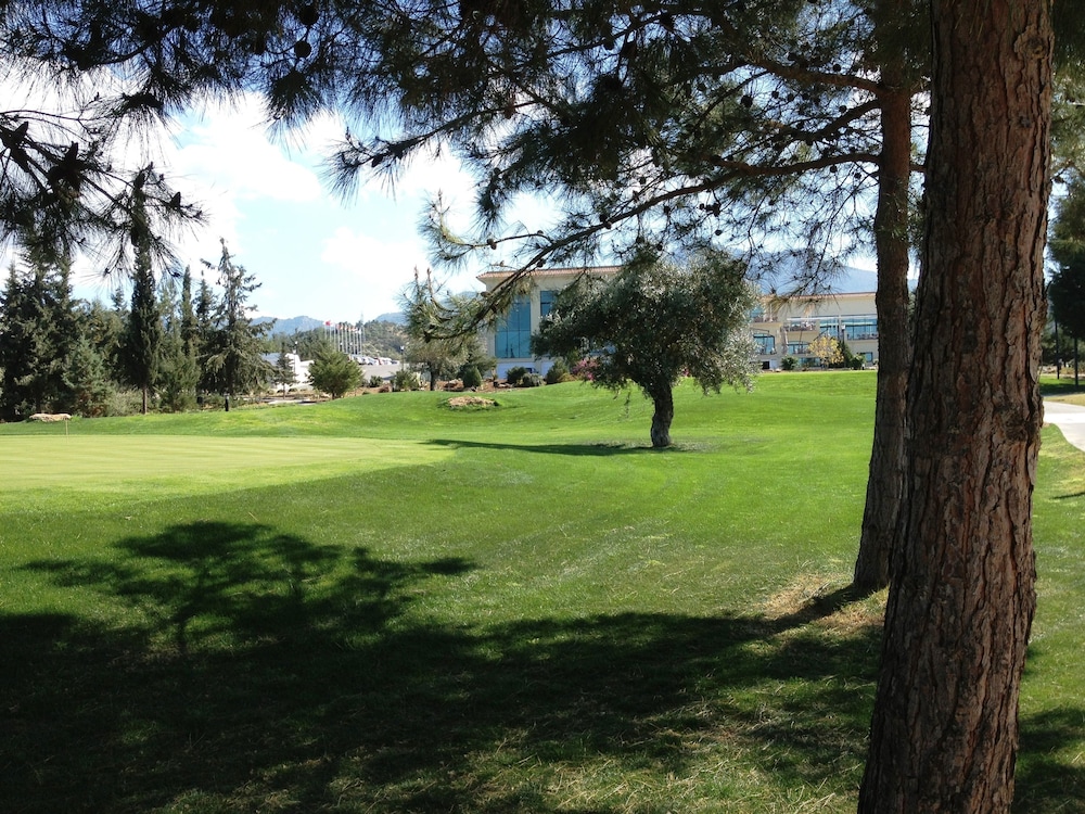 Korineum Golf & Beach Resort 28/33