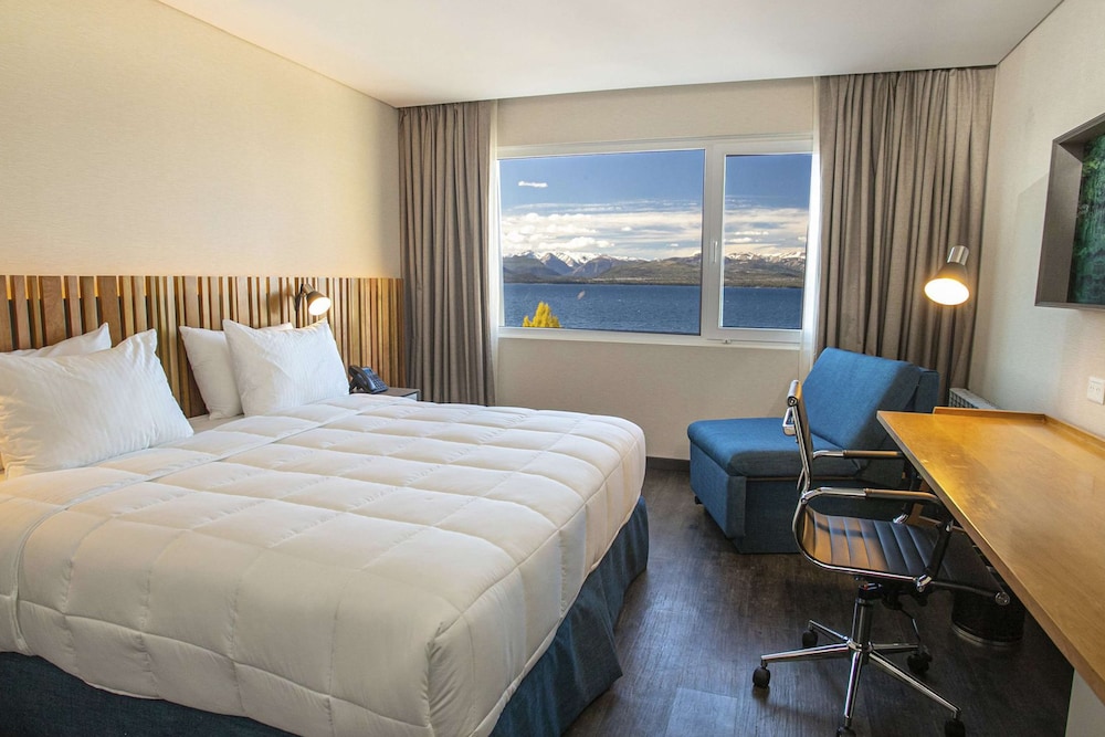 Room at Hampton By Hilton Bariloche, BARILOCHE