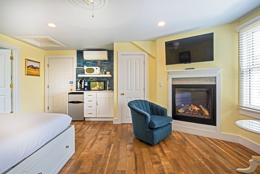 Admirals Landing Bed & Breakfast 46/69