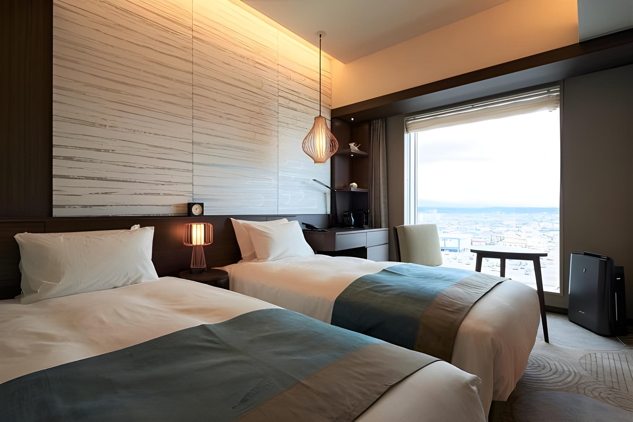 Room, Twin Beds, North Wing, Annex