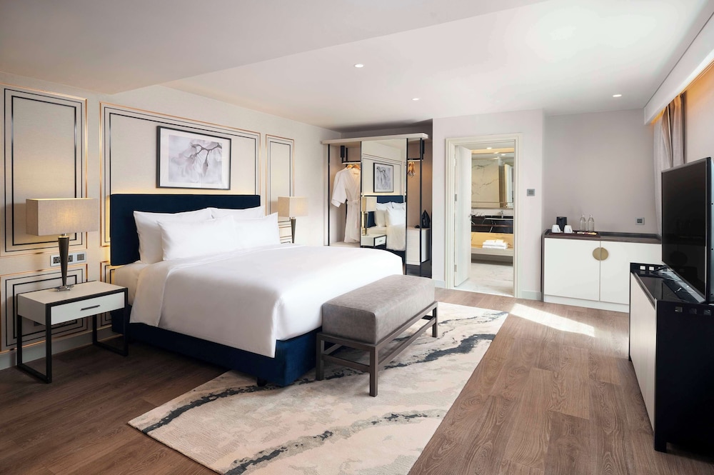 غرفة سوبيريور بسريرين منفصلين، Radisson Hotel Chateau de Bangkok 4/6