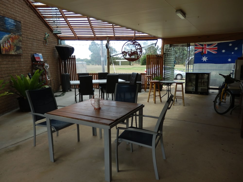 Mountain View Motor Inn & Lodges 36/36