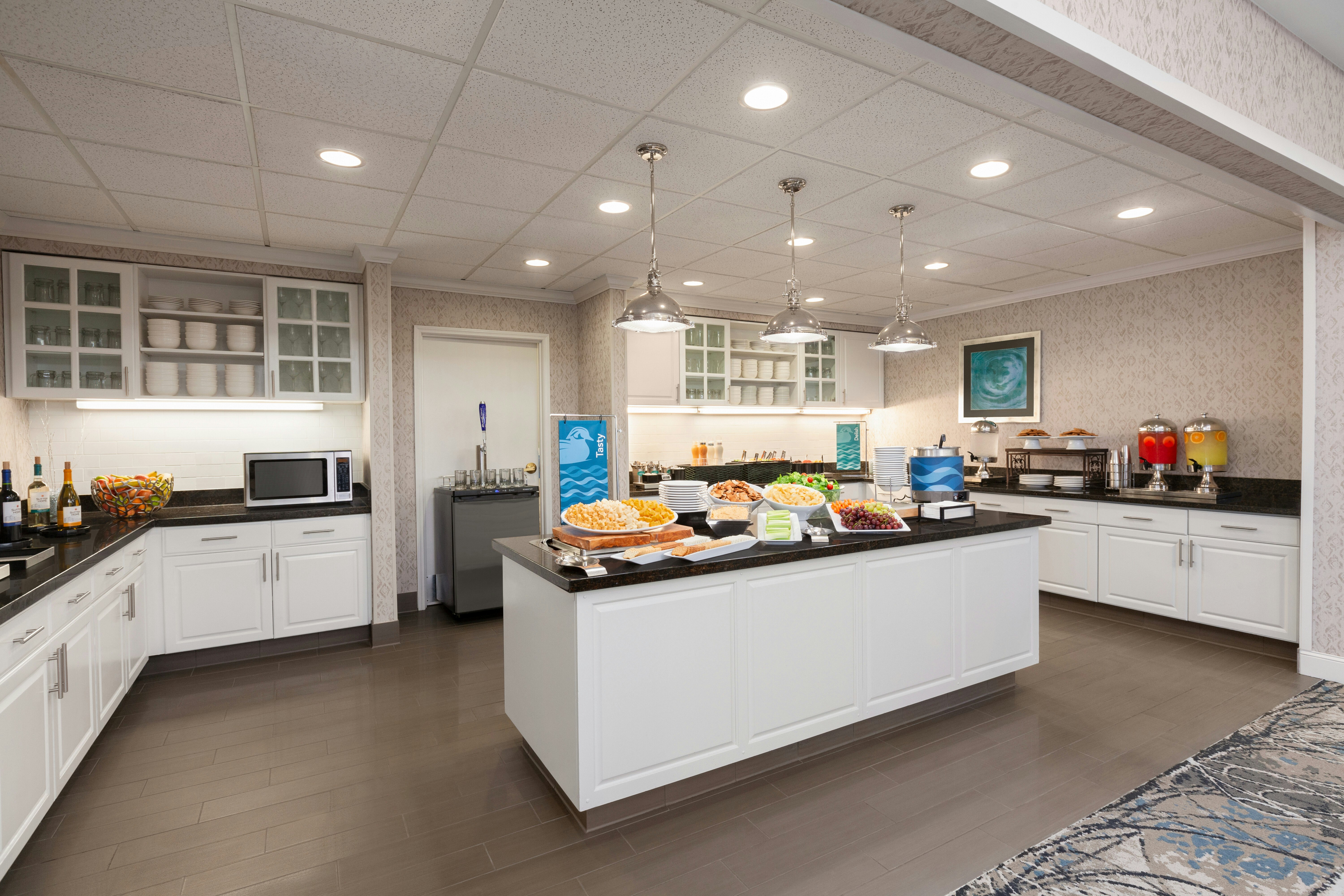 Homewood Suites By Hilton Sacramento Roseville 7/21