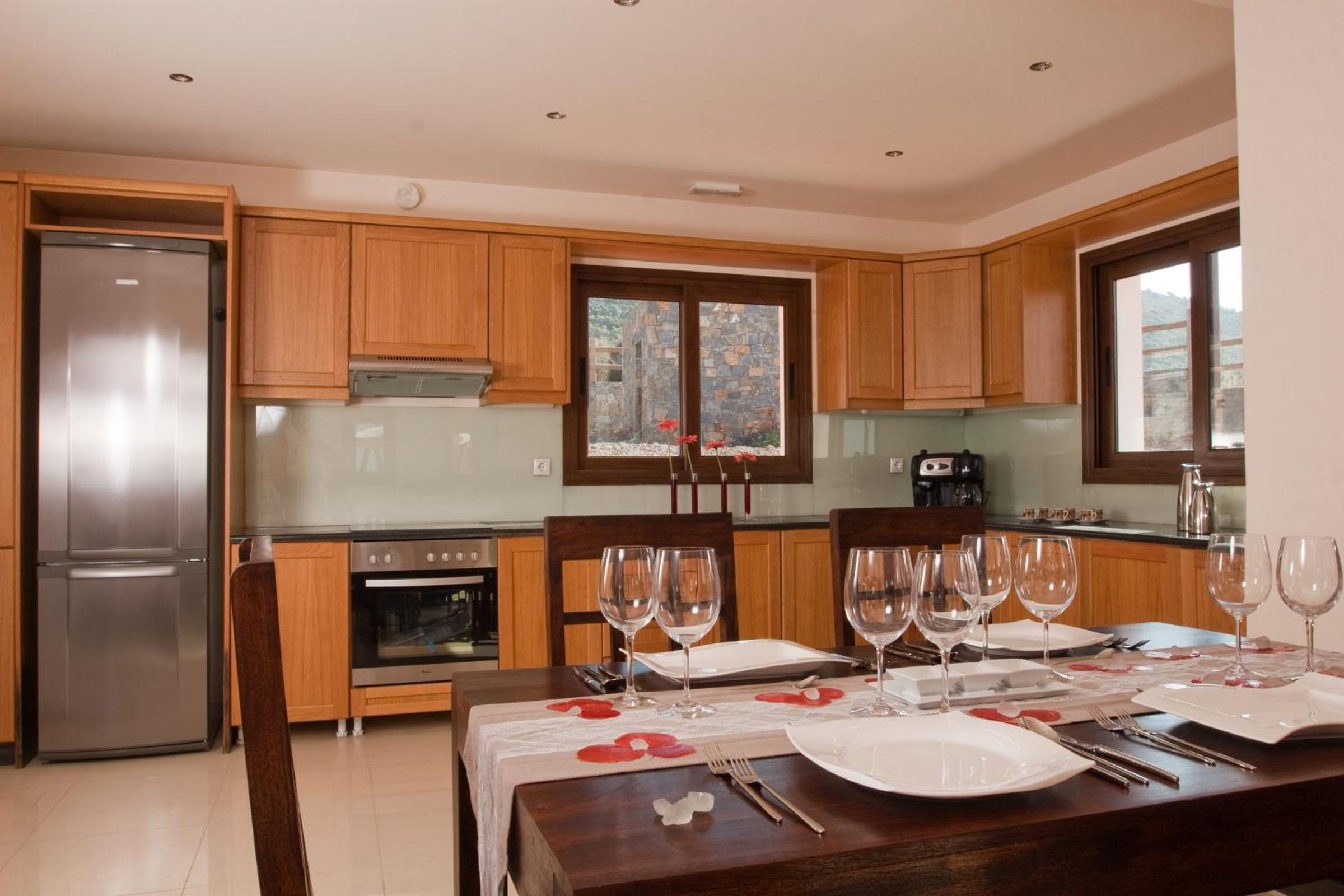 Vasia Villas 16/24