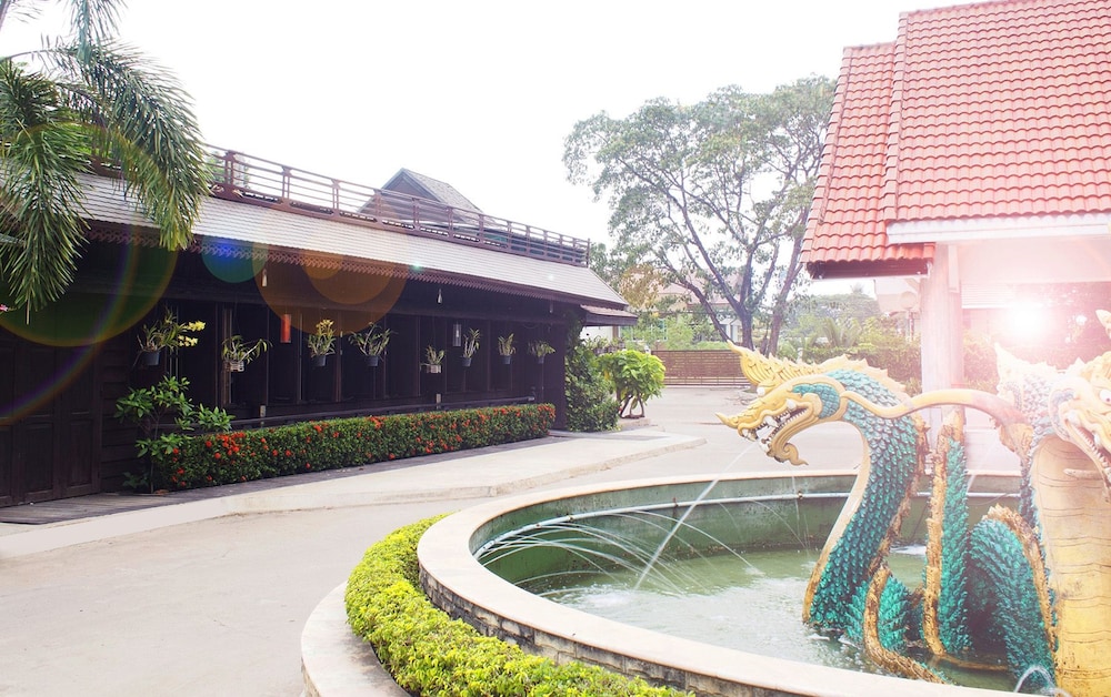 Nh Elegant Hotel 49/70
