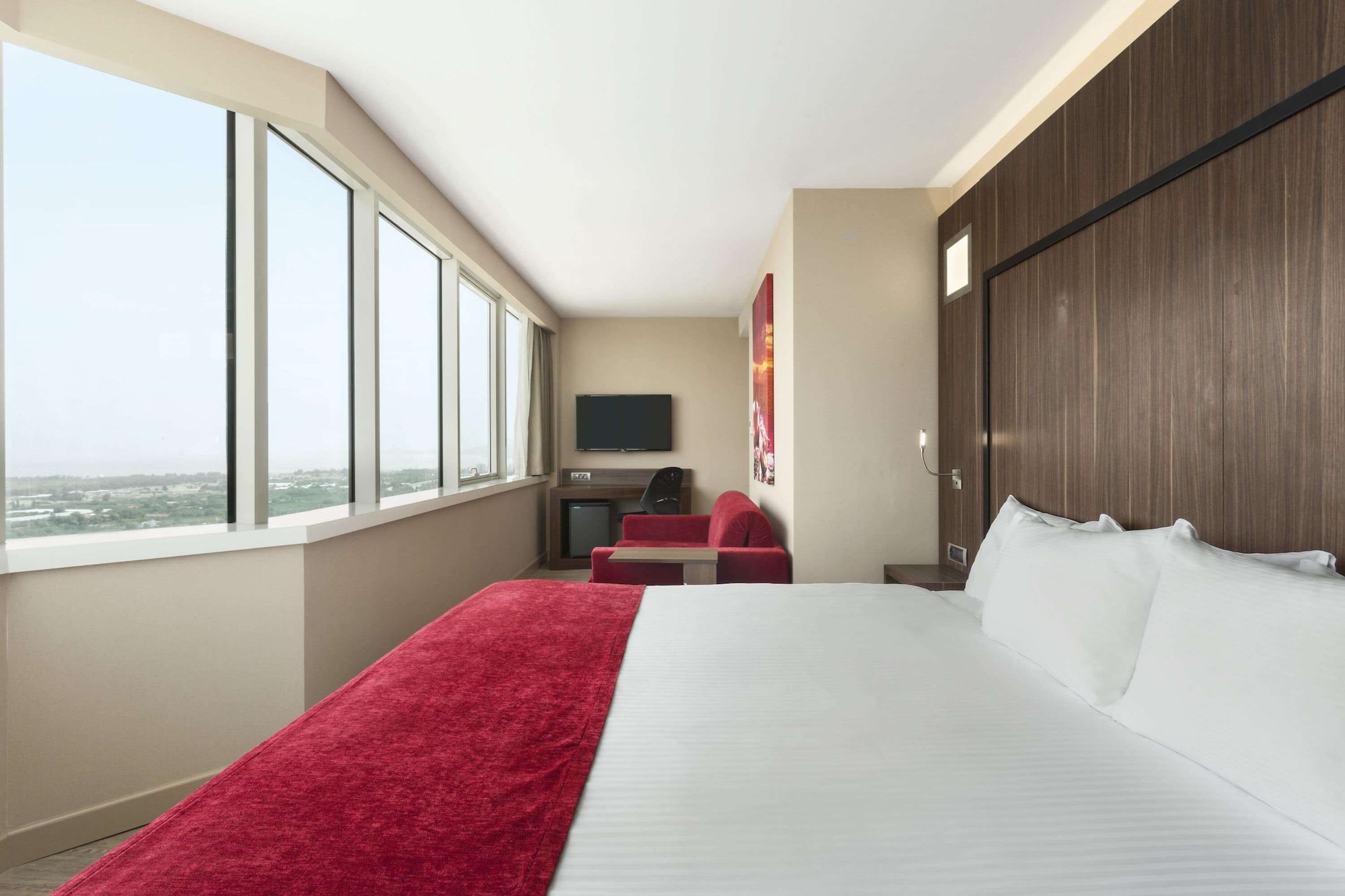 ROOM, DOUBLE OR TWIN BED, SOFA