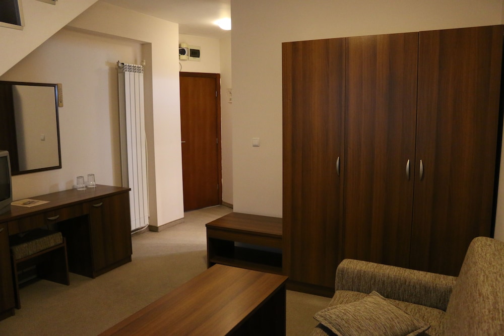 HOTEL KRALEV DVOR 13/26