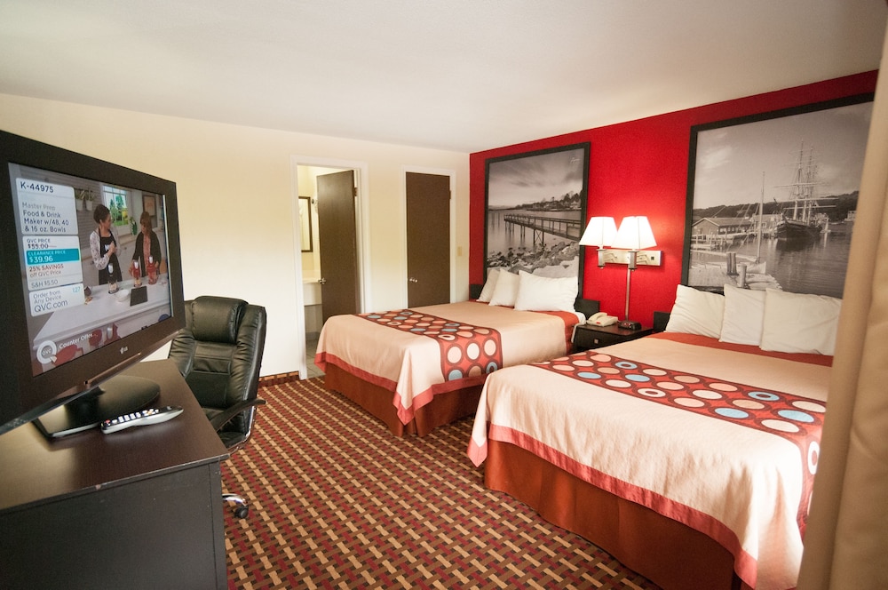 Motel 6 Old Saybrook, CT 8/21