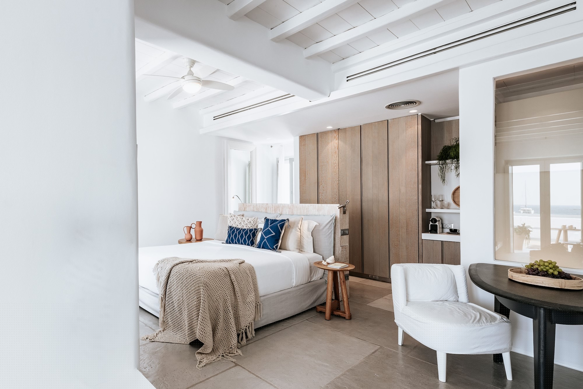 SUPERIOR, STUDIO, SUITE, SEA VIEW