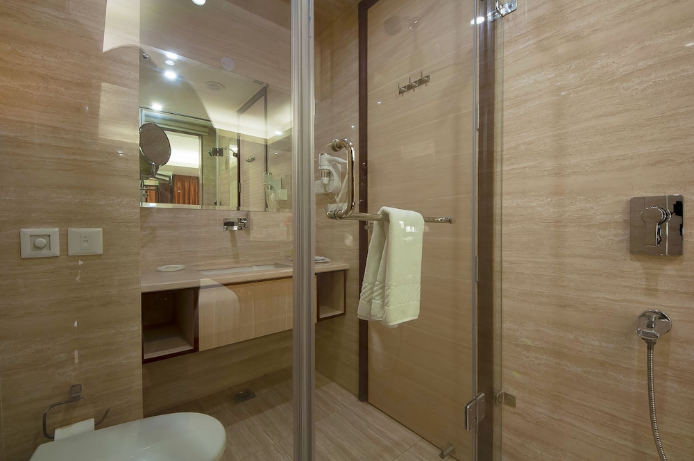 Hotel Golden Grand 22/51