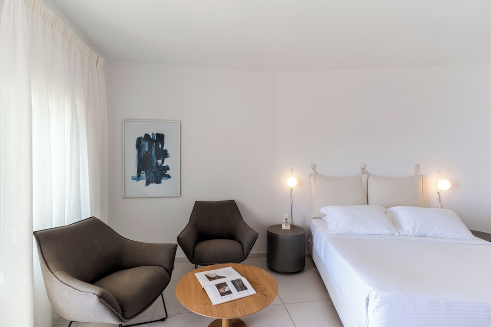 Lilium Hotel Santorini 12/51
