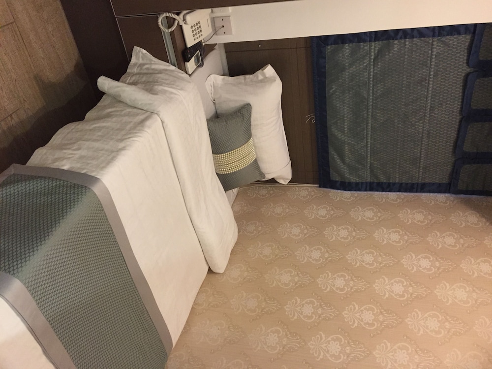 Seasons Hotel - Causeway Bay 29/55