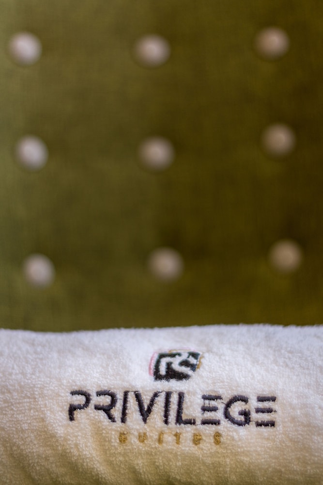 Privilege Suites By Central Park 37/69
