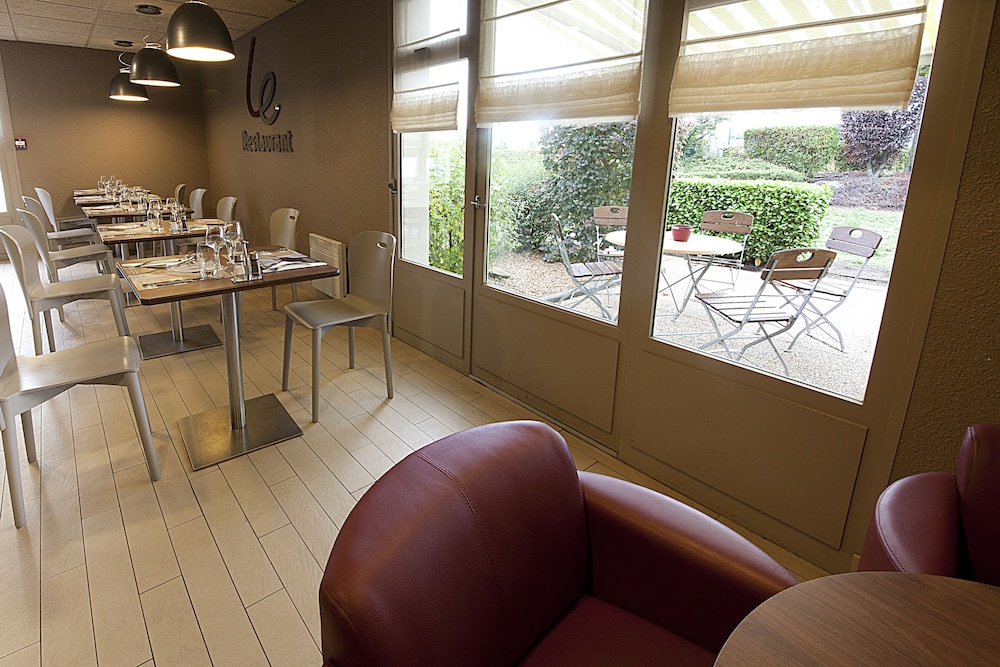 Hotel Campanile Clermont Ferrand Sud - Aubiere 38/58