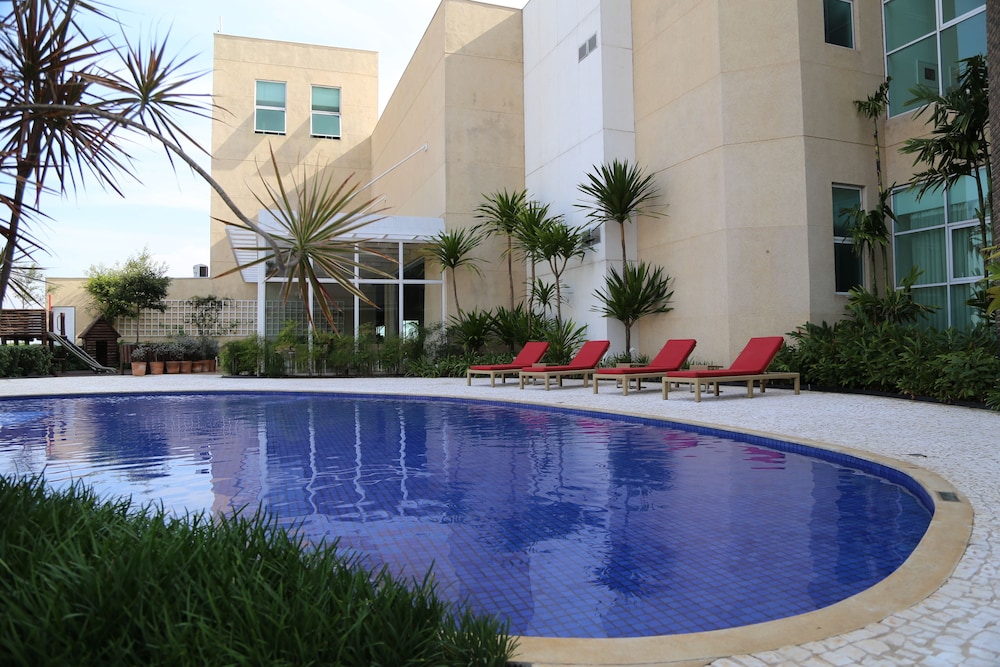 Vitoria Convention Hotel Paulinia 1/67