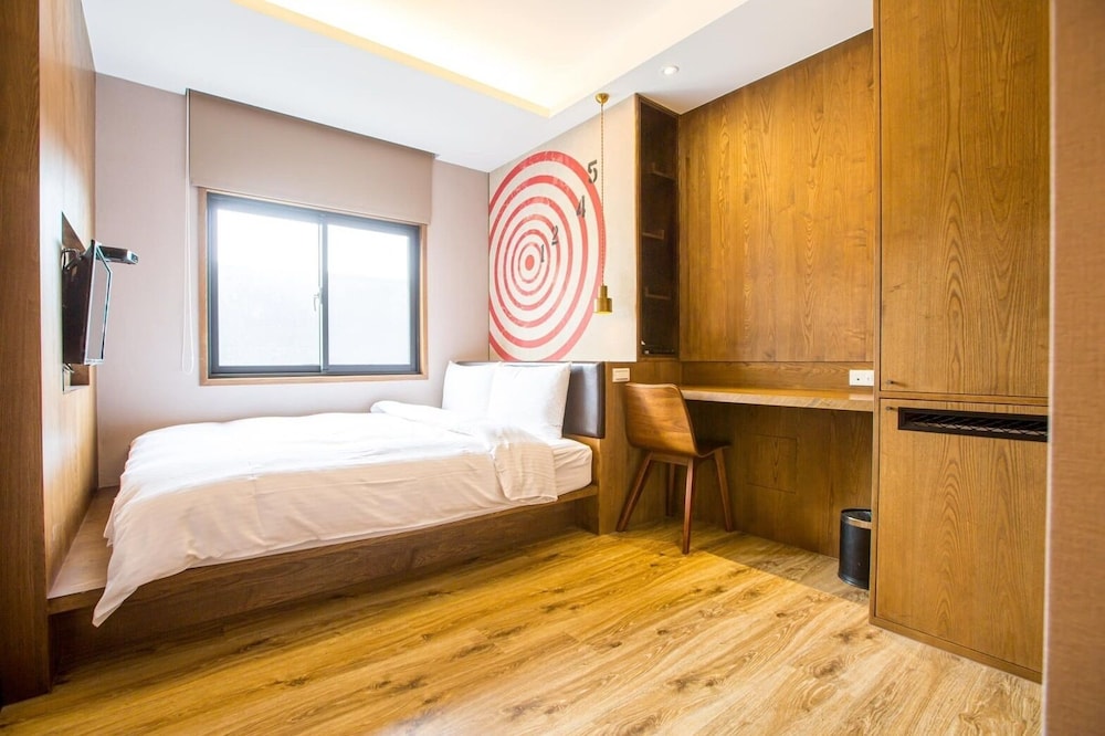 Taichung Easylazy Inn 6/19