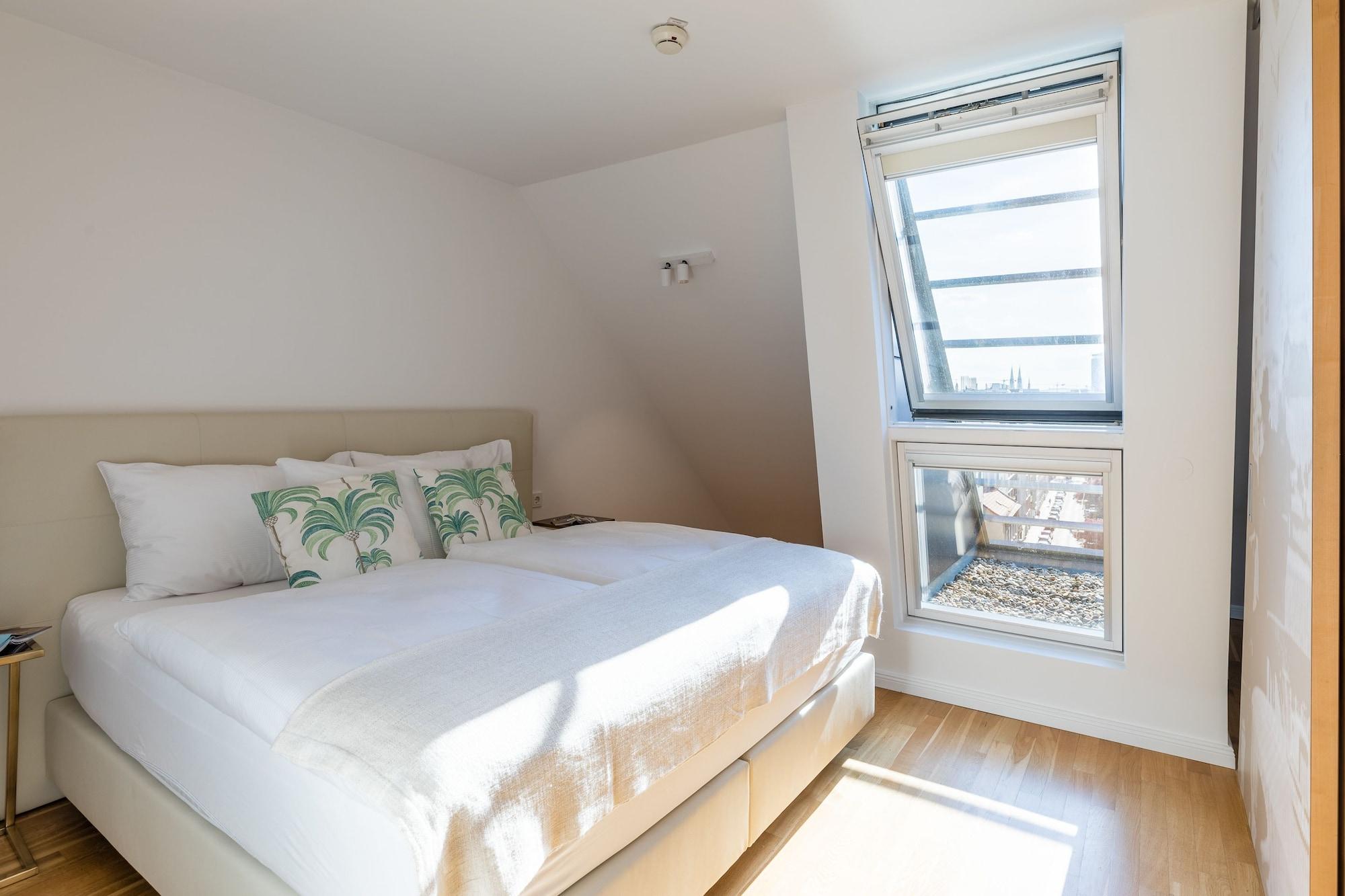 Deluxe, Penthouse, Apartment, Terrace